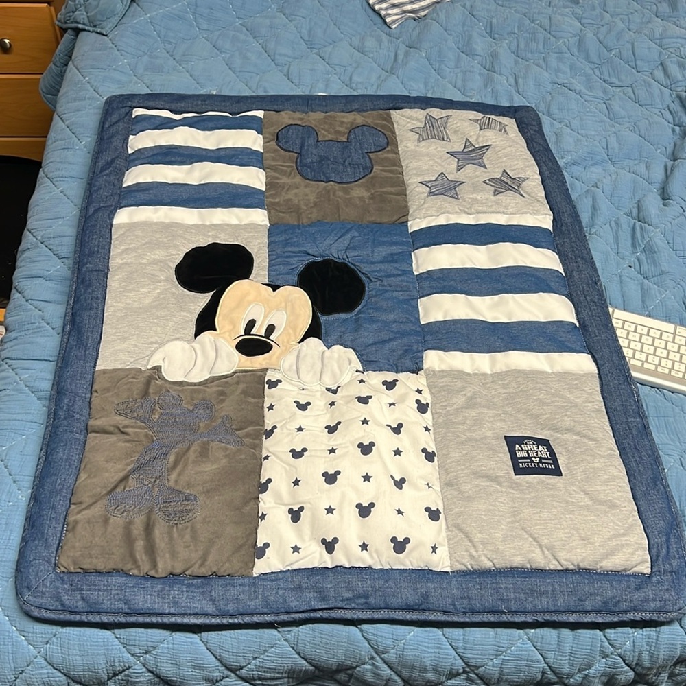 Mickey Mouse Crib Blanket